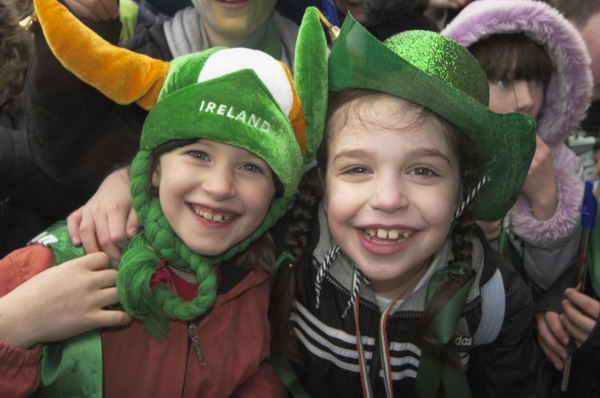 Picture &copy; Peter Marshall, 2004