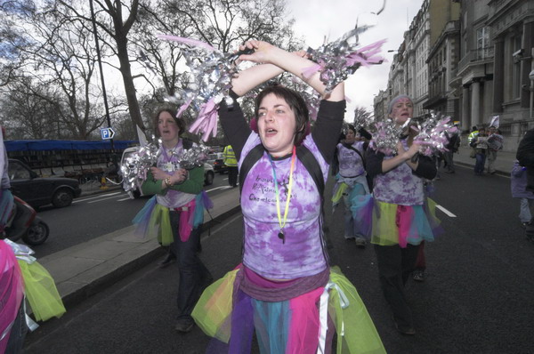 Picture &copy; Peter Marshall, 2004