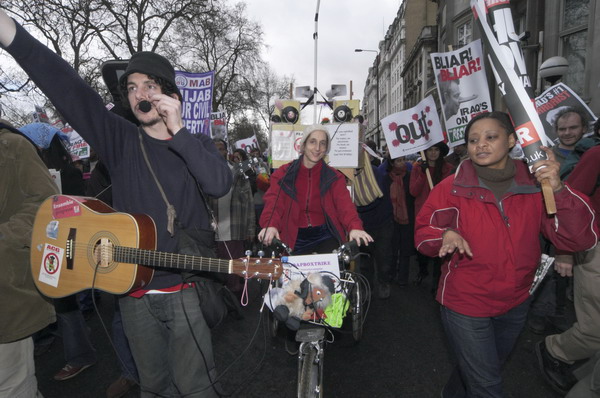 Picture &copy; Peter Marshall, 2004