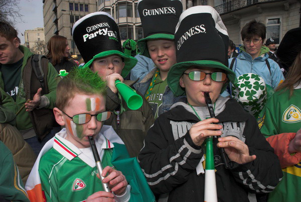 St Patrick's Day Parade, London © 2006, Peter Marshall