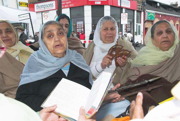 Vaisakhi in Southall &copy; 2006, Peter Marshall