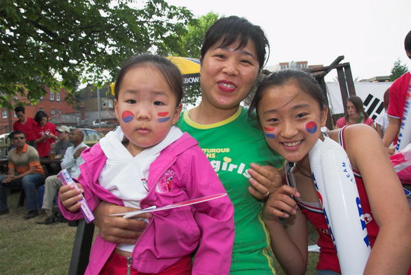 S Korea v France, New Malden © 2006, Peter Marshall