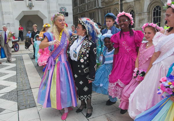 Costermongers (Pearly Kings & Queens) Harvest Festival © 2006, Peter Marshall