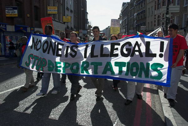 March for Migrant Rights © Peter Marshall 2006