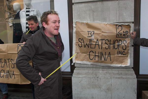 No Sweat and Burberry workers protest factory closure © 2007, Peter Marshall