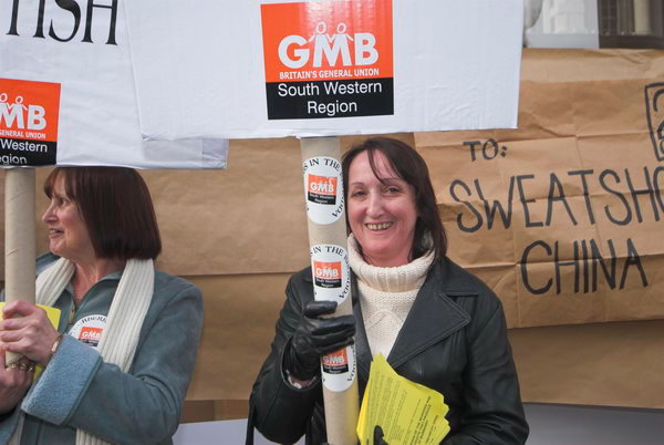 No Sweat and Burberry workers protest factory closure © 2007, Peter Marshall