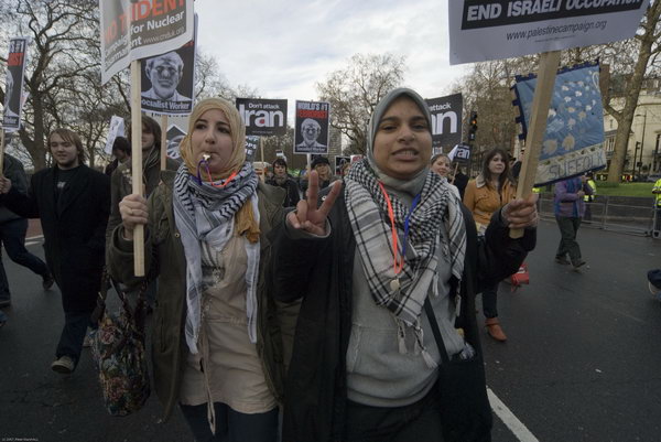 Stop Trident, Troops out of Iraq &copy; 2007, Peter Marshall